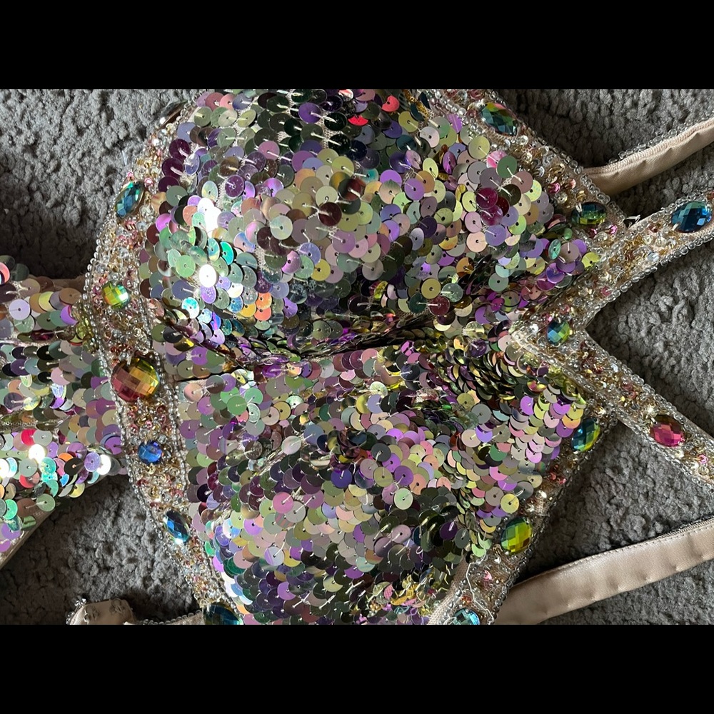 Sequins Prom Gown w/ Train